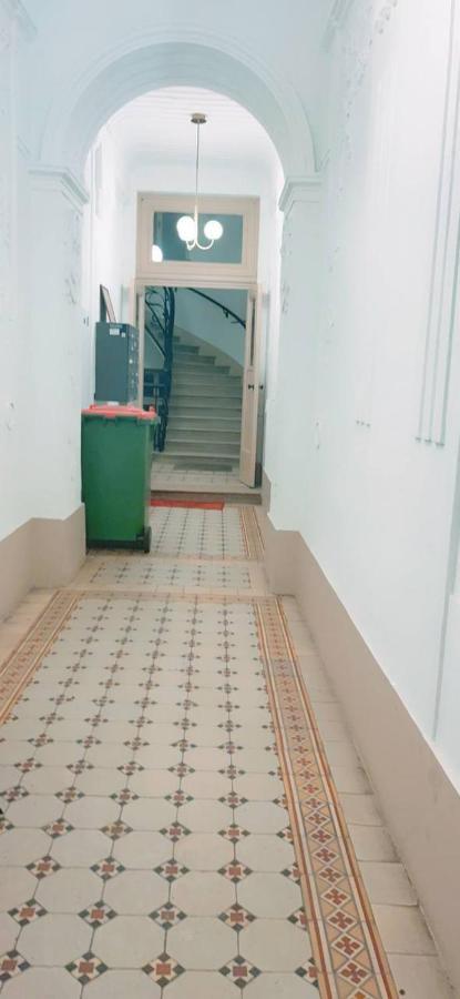 Standard Apartment 5P Th Wenen Buitenkant foto